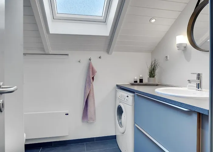 Feriehus With Fireplace 12